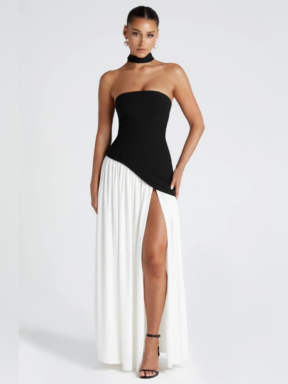 BABYBOO Maliyah Maxi Dress Medium Black White Asymmetrical Chiffon Formal *FLAW*